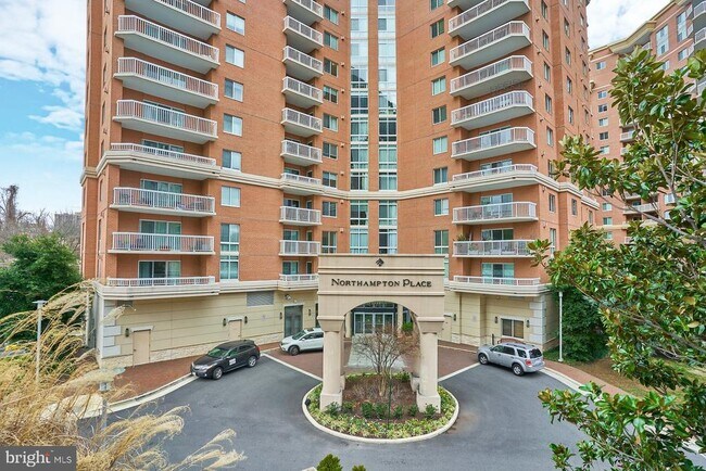 Foto del edificio - 3101 N Hampton Dr