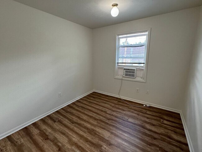 Foto del edificio - Goss Street Duplex