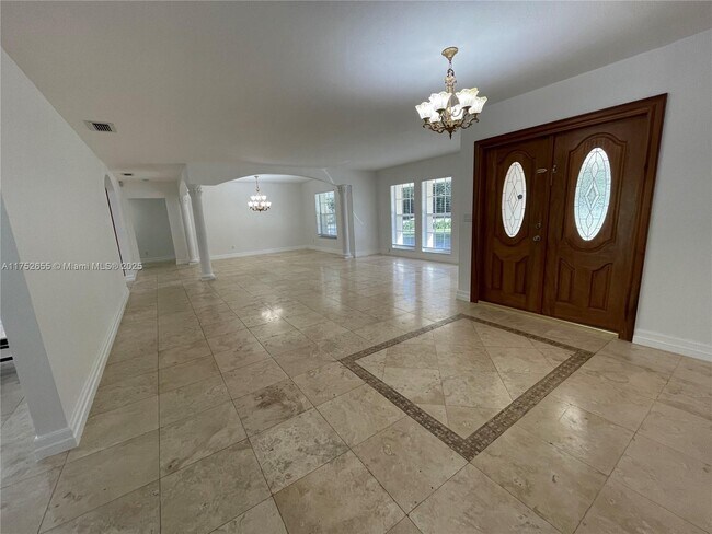 Building Photo - 14780 Old Cutler Rd