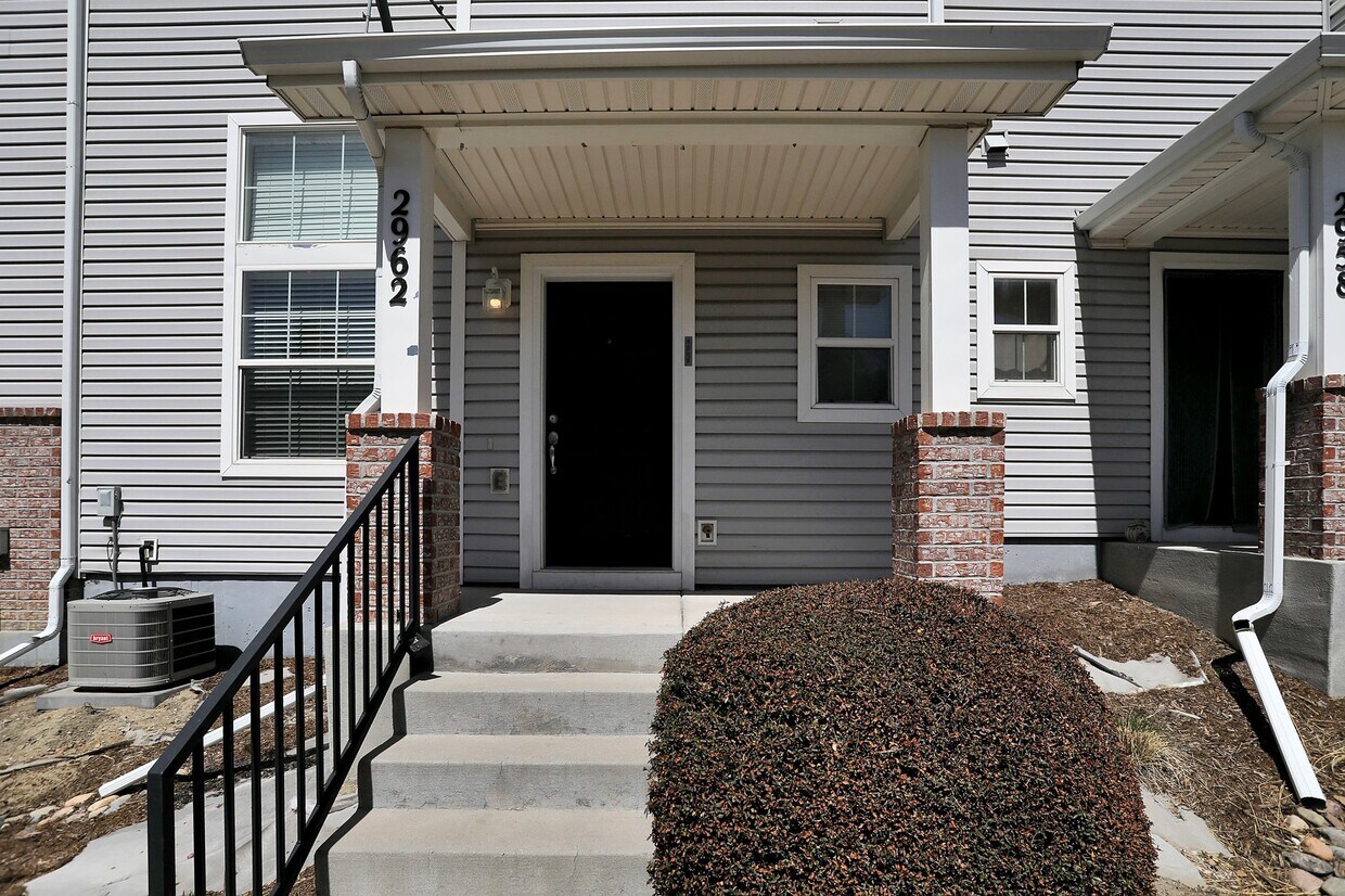 Primary Photo - 2962 Tumblewood Grove