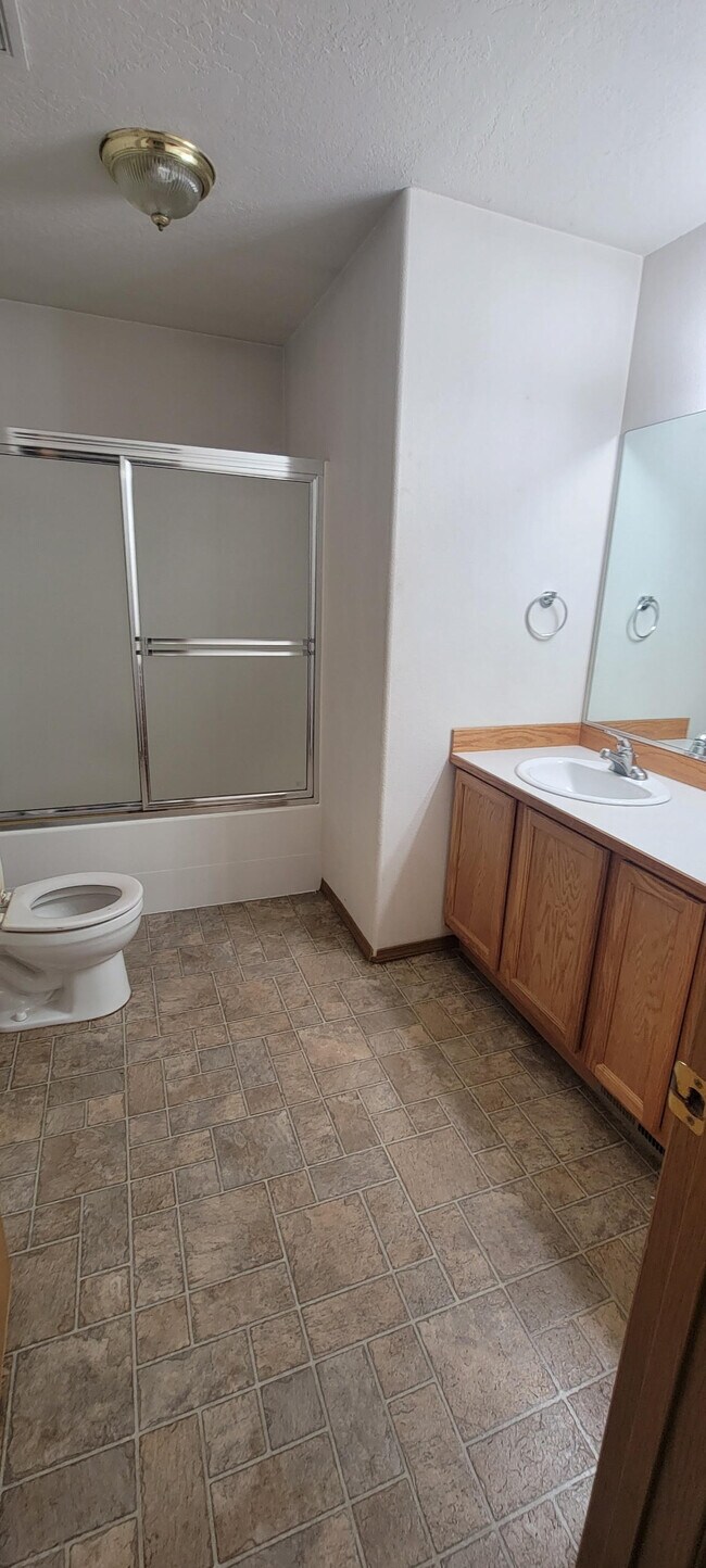 Foto del edificio - 1614 E Coeur D Alene Ave