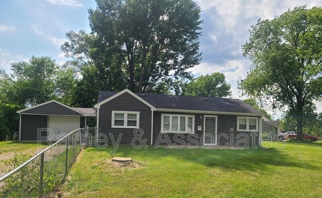 Photo - 7000 John Adams Way House