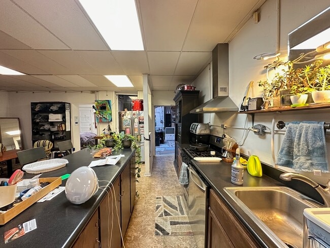 Foto del edificio - 3607 N Damen Ave