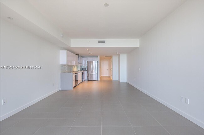 Foto del edificio - 1600 NE 1st Ave