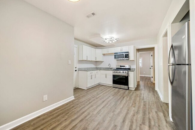 Foto del edificio - 600 Frasier St SE