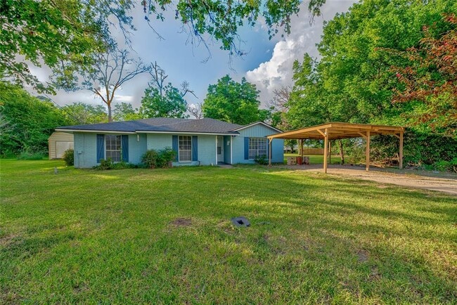 Building Photo - 11 E Oak Rdg Dr