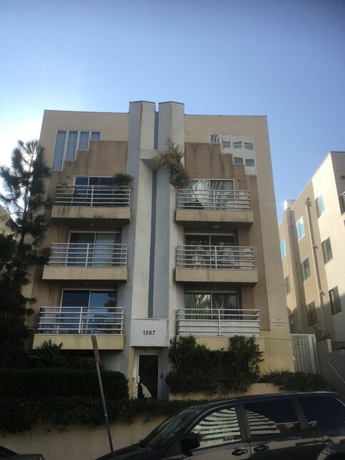 Building Photo - 1267 Stoner Ave