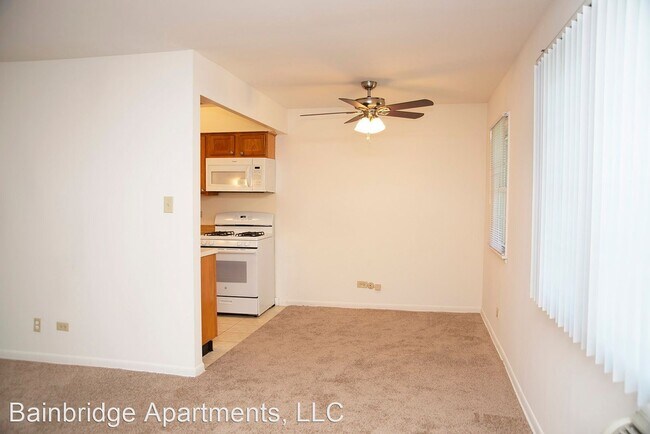 Building Photo - 290 Beau Dr