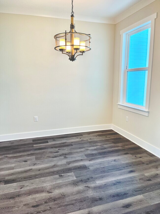 Dining Room - 1293 Savona Dr NE