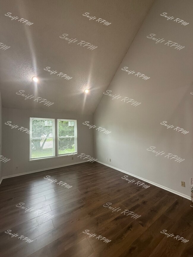 Building Photo - 6704 W 150th St
