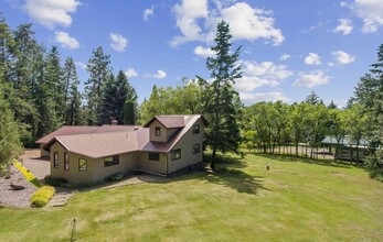 Building Photo - 33940 County Line Dr