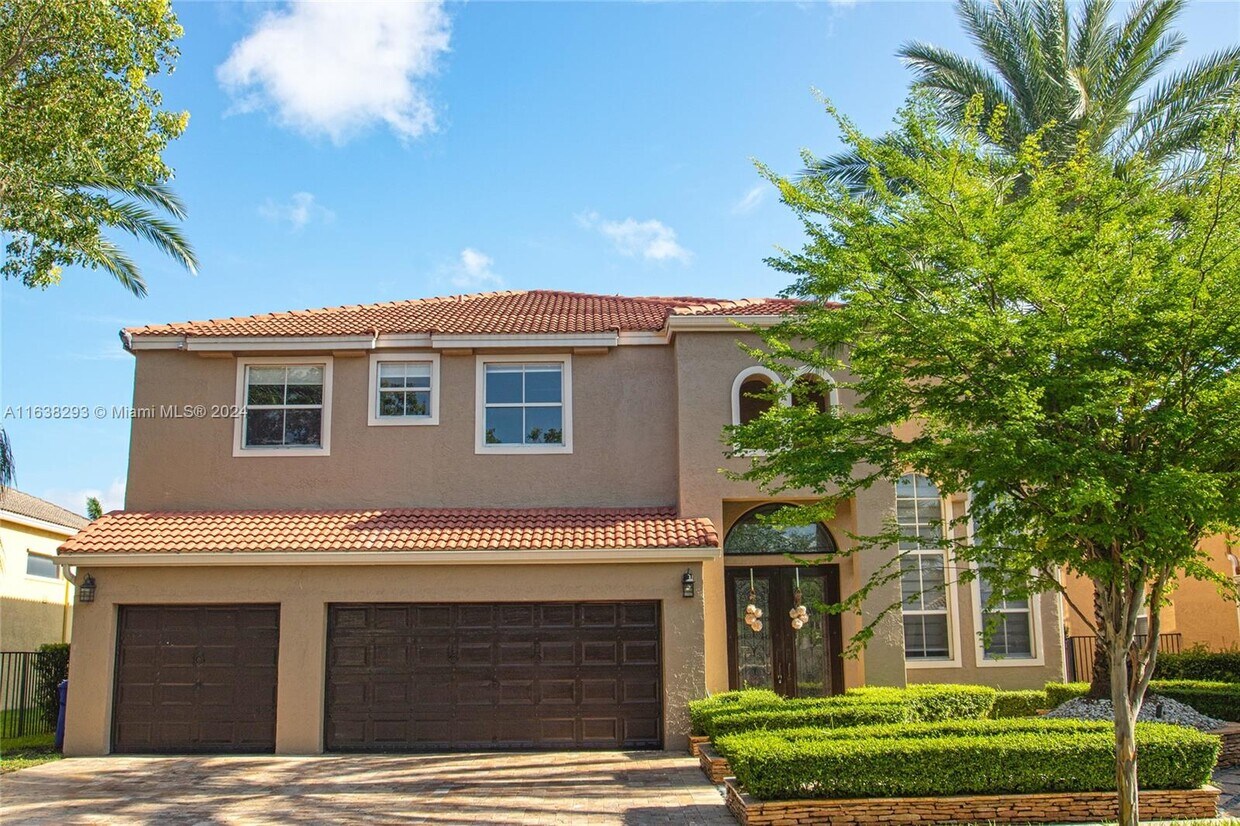 Foto principal - 16759 SW 16th St