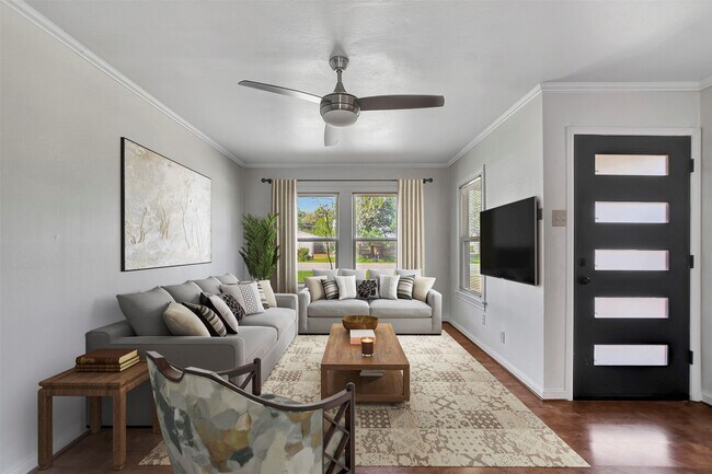 Foto del edificio - 2044 Thonig Rd