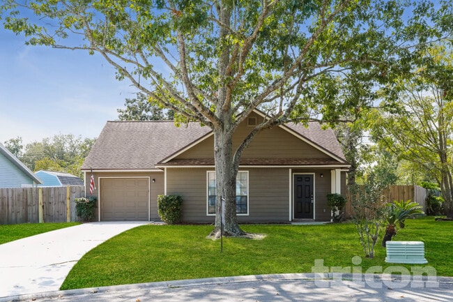 Building Photo - 8168 Fort Lee Trail