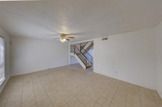 Building Photo - 4139 Young St