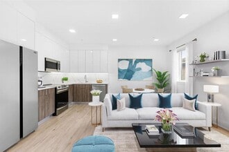 Building Photo - 148-150 70th St