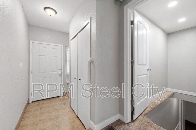 Foto del edificio - 2 Lupine Ct