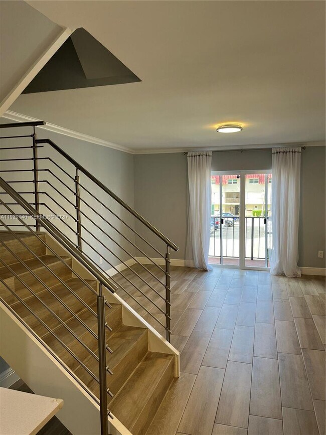 Foto del edificio - 8650 SW 67th Ave