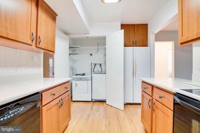 Building Photo - 3783 Persimmon Cir