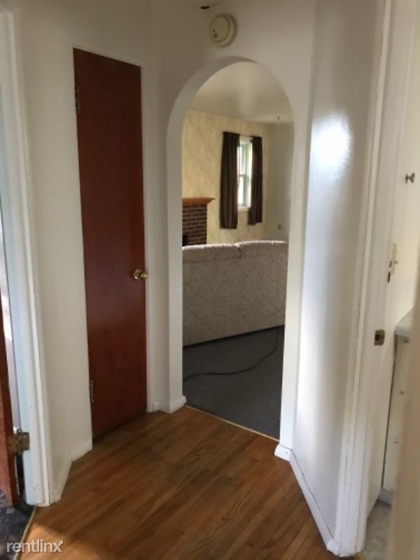 Building Photo - 2 br, 1 bath Apartment - 312 7th Ave S