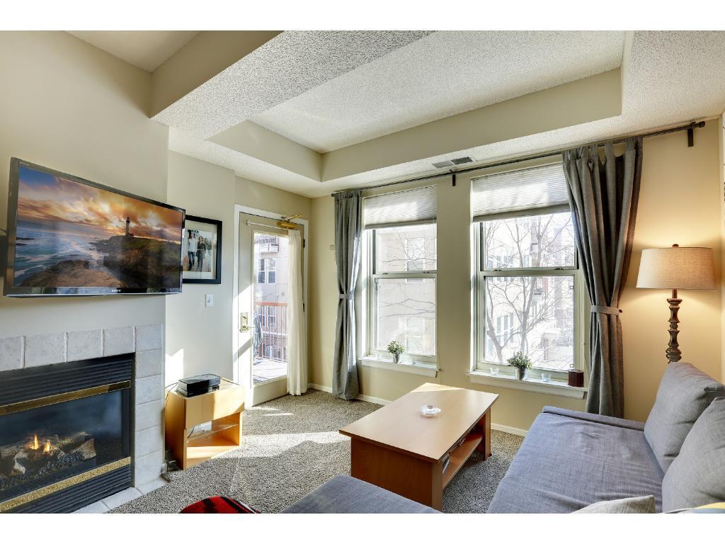 Primary Photo - 645 N 1st St