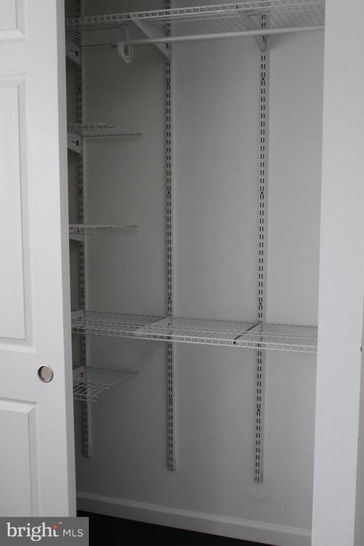 Foto del edificio - 2614C Auburn Ct