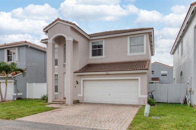 Foto del edificio - 3810 SW 51st St