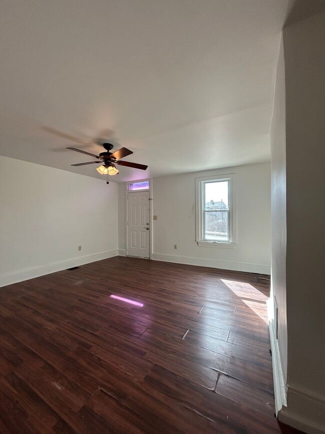 Building Photo - shad3162-3164