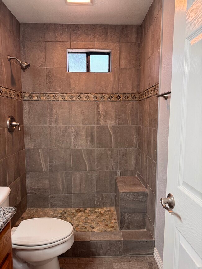 Foto del edificio - 1206 1st St