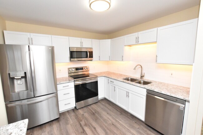 Foto del edificio - 297 Oak Ridge Dr
