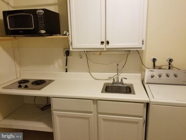 Foto del edificio - 13098 GINGER Ct
