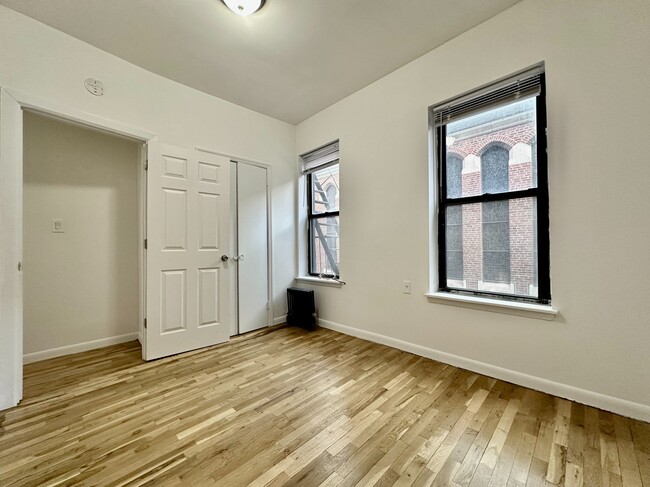 Building Photo - 1270 First Avenue
