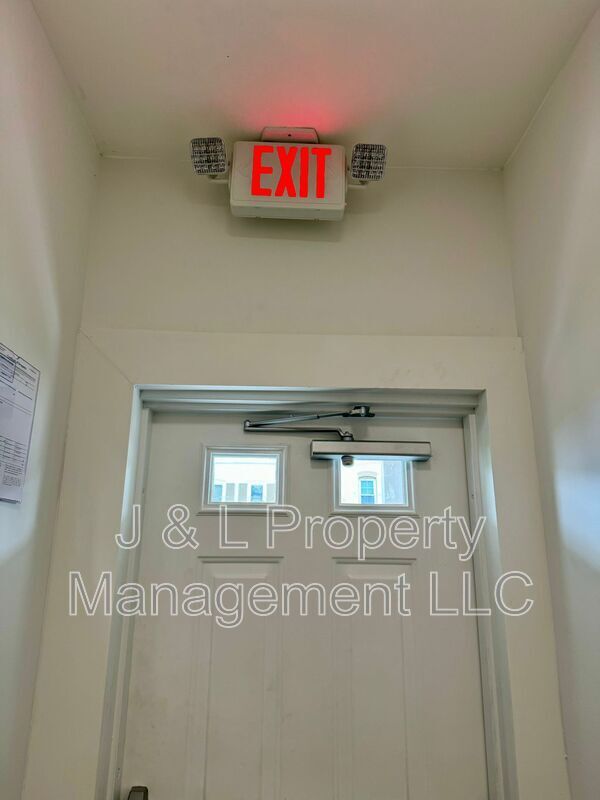 Foto del edificio - 1602 Cypress St