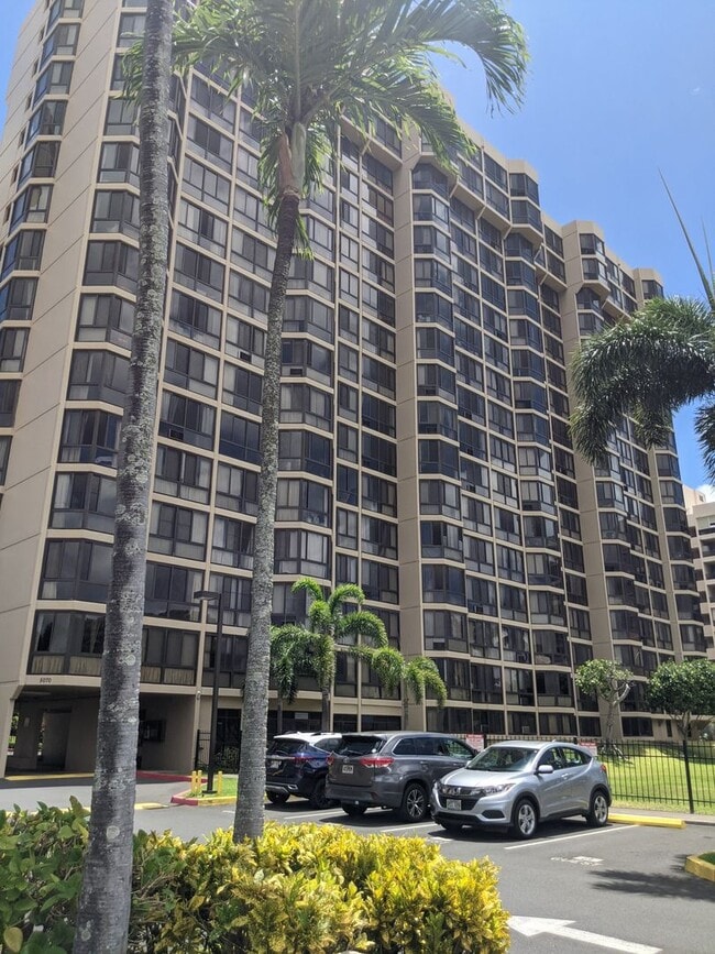Building Photo - 5070 Likini St