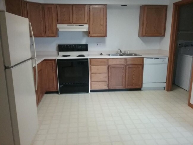 Building Photo - Harris Investment Properties