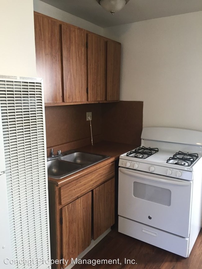 Foto del edificio - 268-270 N 200 W