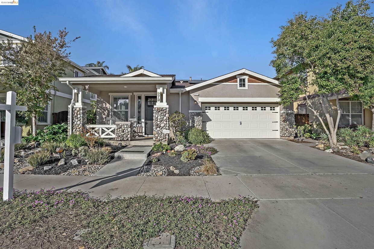 Primary Photo - 973 Finn Way