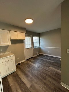 Building Photo - Now Leasing 2 bed 1 Bath Townhome North Columbus (Ambleside Commons)