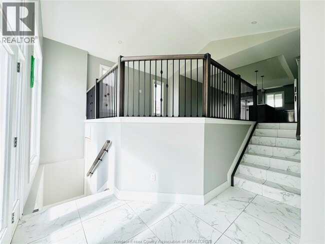 Building Photo - 4407 Belmont Ave