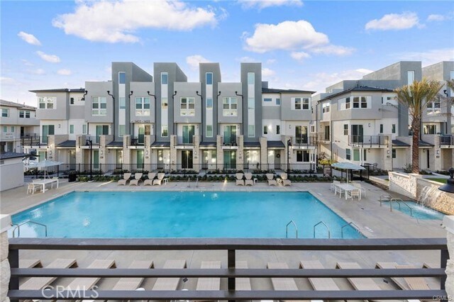 Building Photo - 1315 W Cara Dr