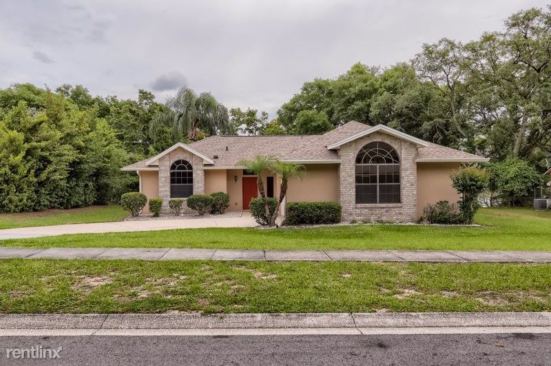 Foto principal - 3 br, 2 bath House - 6348 Sleepy Hollow Dr...