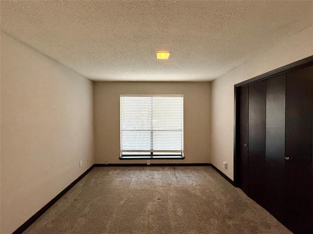 Building Photo - 7031 Holly Hill Dr
