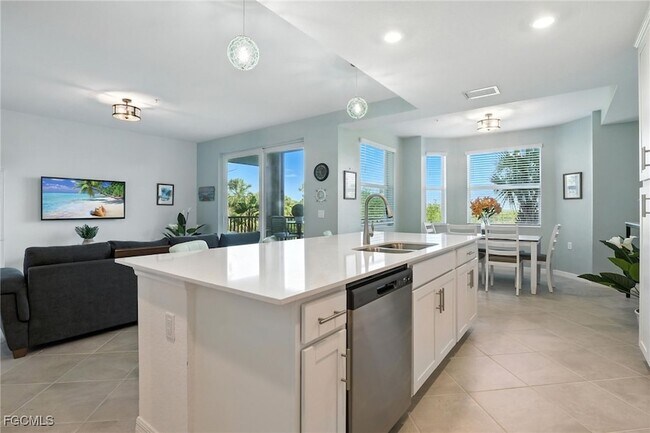 Foto del edificio - 14161 Heritage Landing Blvd