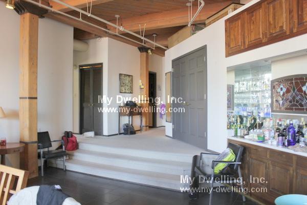 Building Photo - 312 E Buffalo St