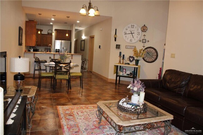 Building Photo - 1521 New Orleans Cir