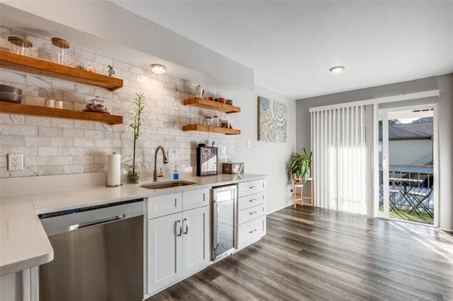 Foto del edificio - 10650 Steppington Dr