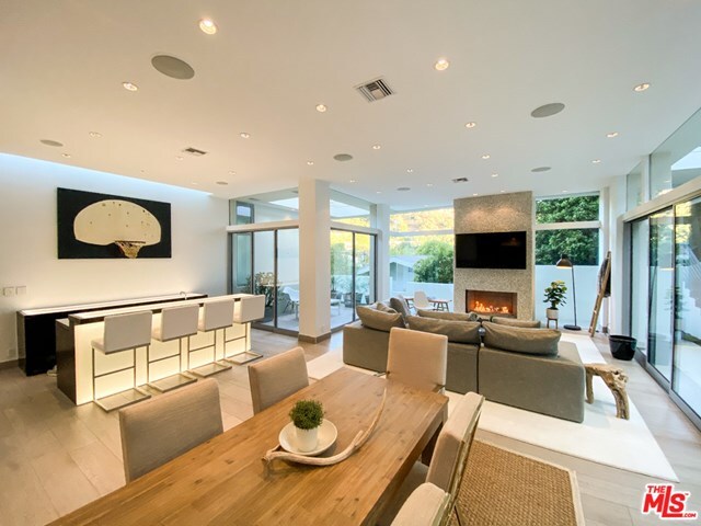 Foto principal - 2241 Bowmont Dr