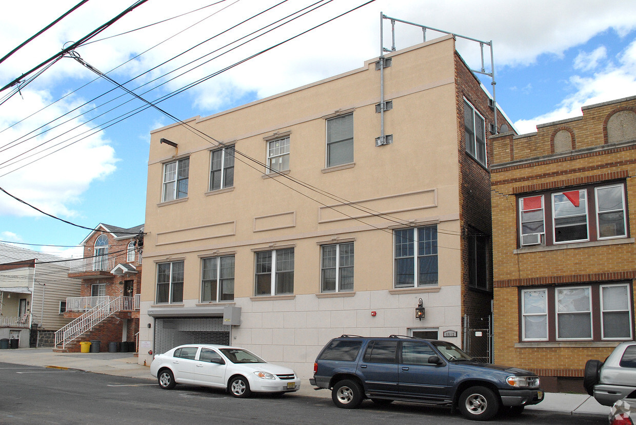 Foto del edificio - Polk Street Apartments