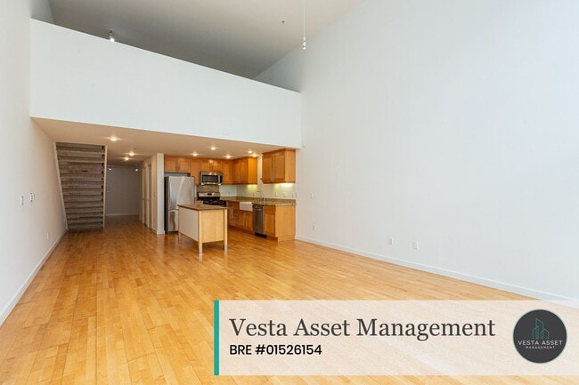Building Photo - Modern Loft Living with Soaring Ceilings, ...