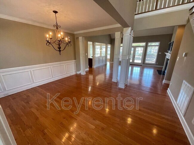Foto del edificio - 1917 Willow View Ln